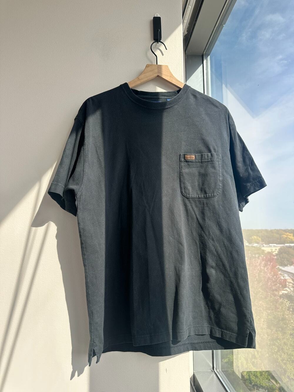 Pendleton Men's Black Short Sleeve Deschutes Pocket Tee Sz L